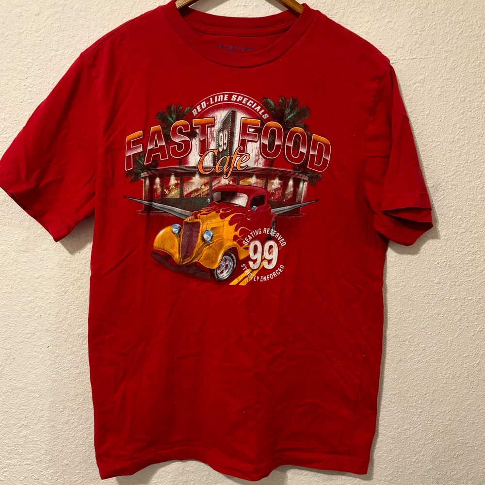 Puritan Men’s Vintage Medium Red Race Car Graphic T-Shirt